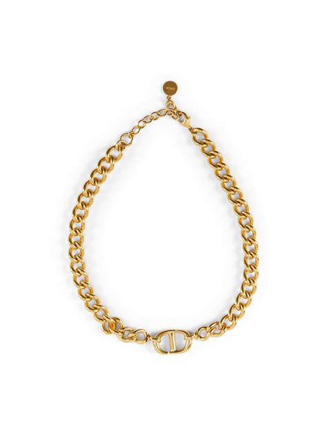 30 montaigne choker necklace.